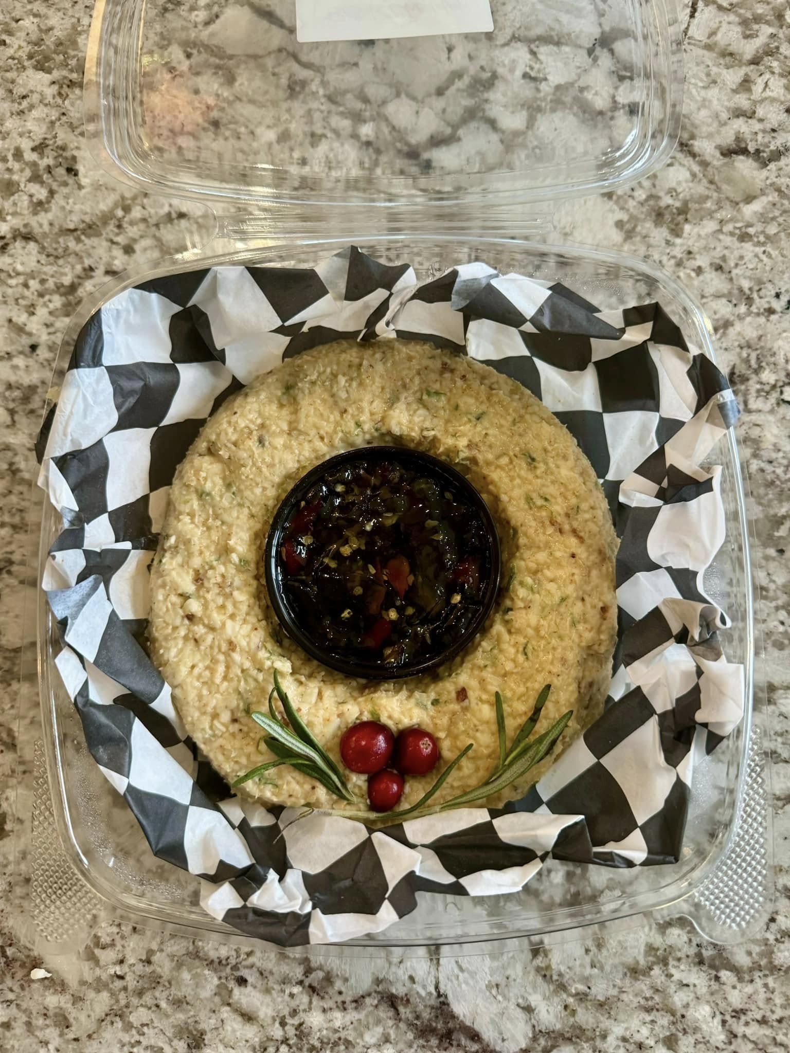 Thanksgiving Bettah Cheddah Wreath with Hot Pepper Jelly